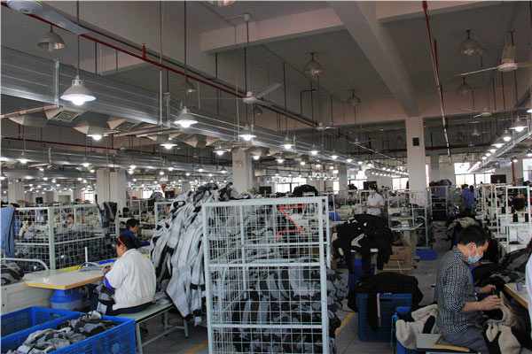 �ܵ�����