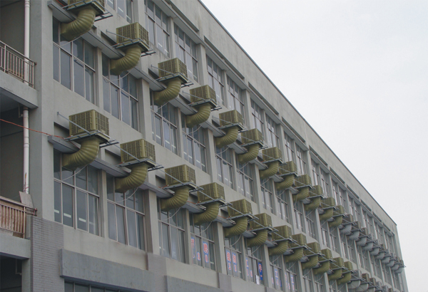 ���L�C���b����